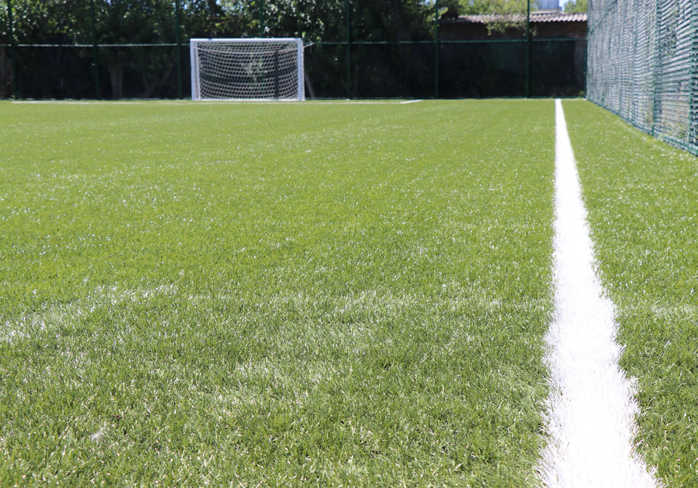 Teren fotbal sintetic 1 descoperit 1