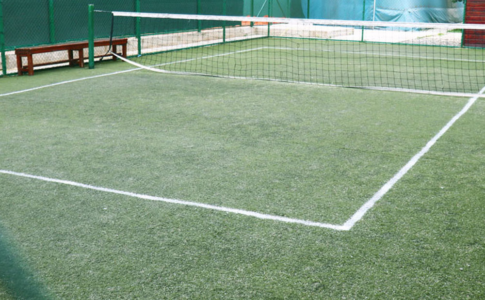 Terenuri tenis cu piciorul Dangelo Sport